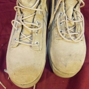 Wellco 243 Cold Weather Vibram Soles Boots 5.5R MB5452